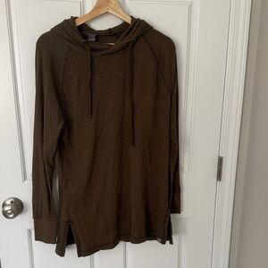 Eddie Bauer Olive Hooded Top